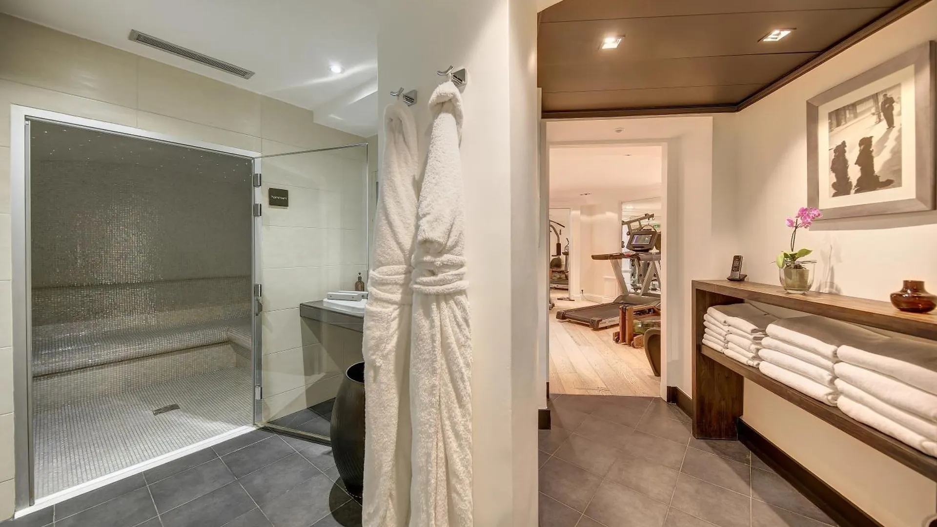 Chalgrin Boutique Hotel