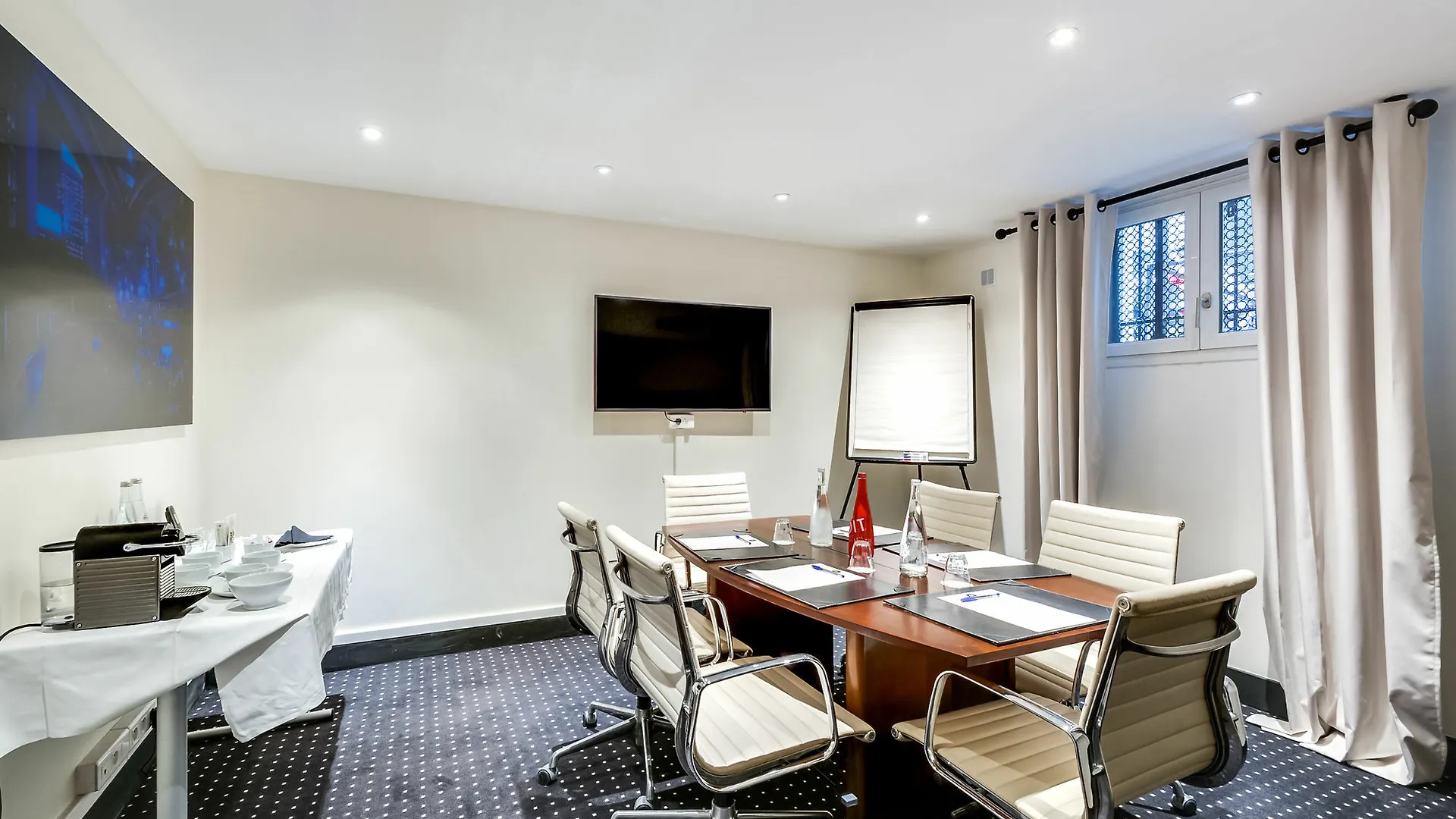 Chalgrin Boutique Hotel